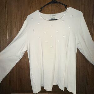 White Stag Embroidered White Long Sleeve Blouse